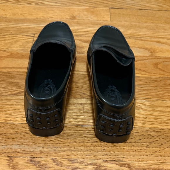 Tod's Leather Loafers - Picture 4 of 7